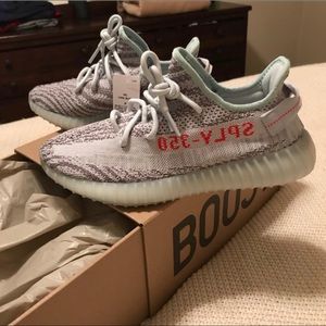 Yeezy Boost 350 V2